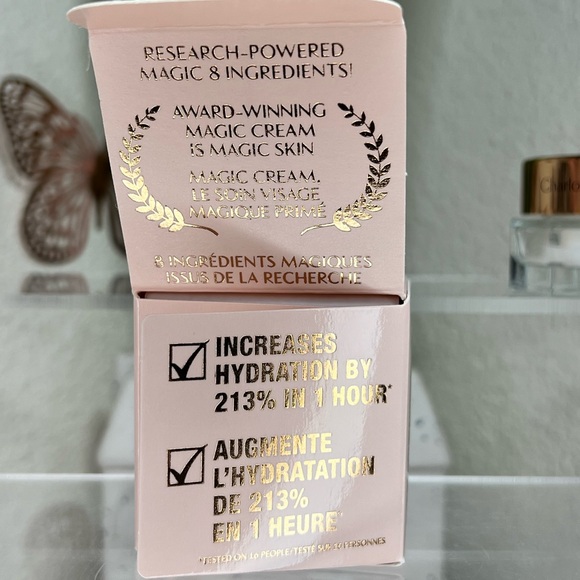 Charlotte Tilbury Magic Cream .50 oz - RETAIL $30 - Picture 5 of 8